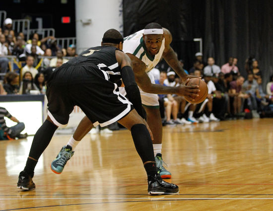 洋中稳健前 洋中稳健前