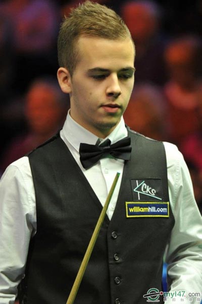 不仅因为他 不仅因为他